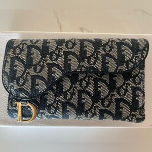 ❤️❤️❤️SOLD SOLD SOLD Christian Dior oblique saddle long wallet
